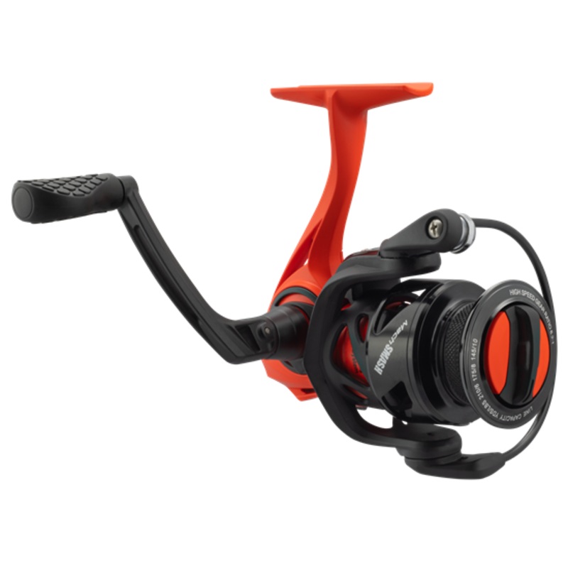 Lew’s Mach Smash Spinning Reel 200