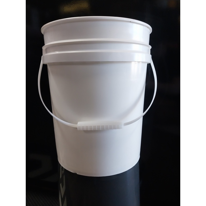 5 Gallon Bucket