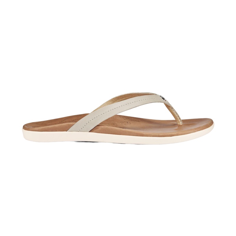 OluKai Womens Honu-Tapa/Golden Sand 5