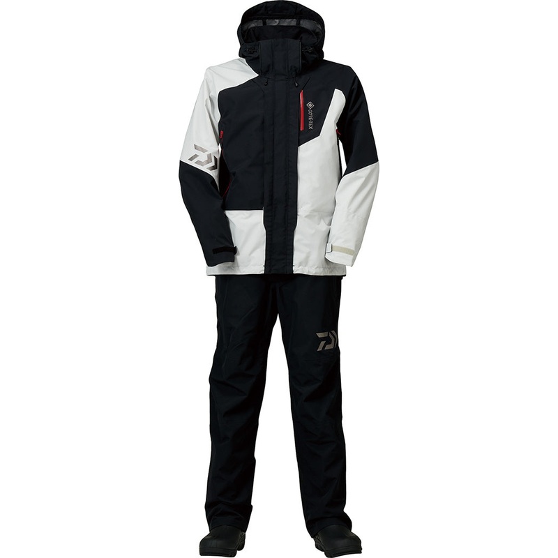 Daiwa Gore-tex Combination Up Rain Suit DR-1821 M Red