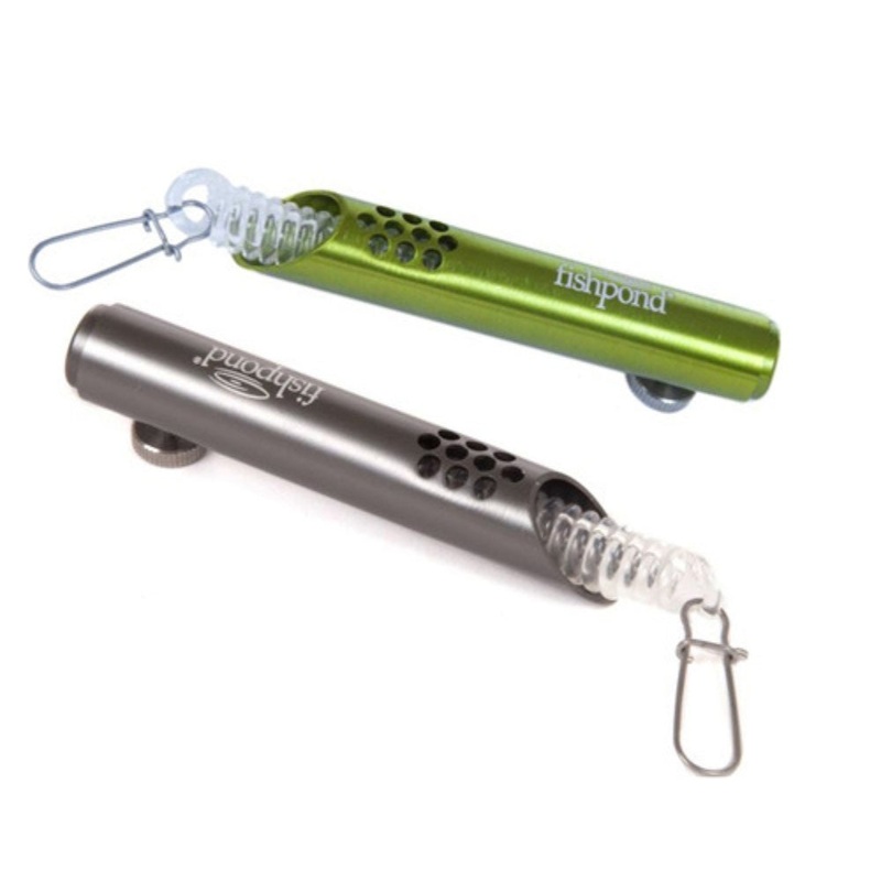 Fishpond 360 Degree Swivel Retractor GUNMETAL